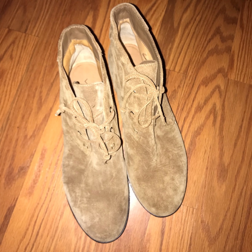 Quality suede booties